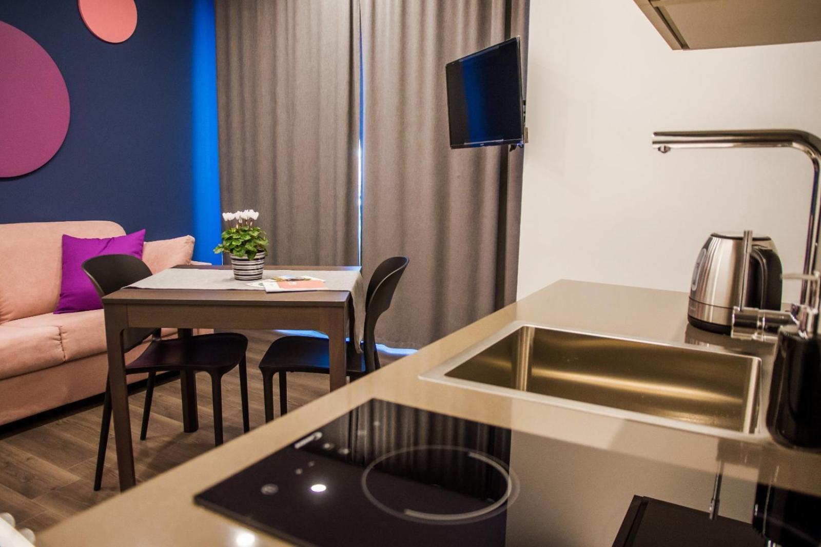 Ninary Apartments A Due Passi Dal Centro Storico Άλμπα Εξωτερικό φωτογραφία