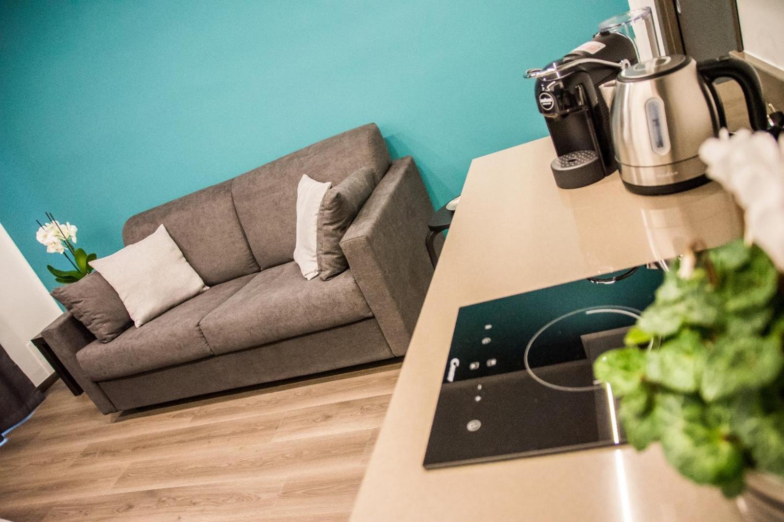 Ninary Apartments A Due Passi Dal Centro Storico Άλμπα Εξωτερικό φωτογραφία