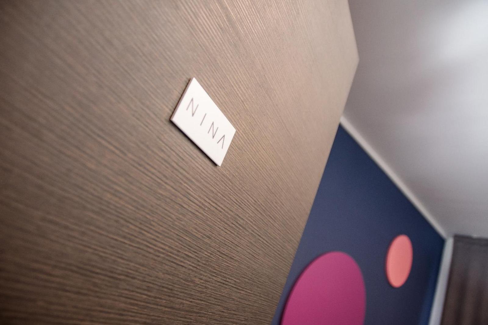 Ninary Apartments A Due Passi Dal Centro Storico Άλμπα Εξωτερικό φωτογραφία